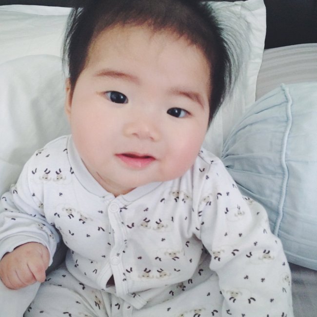 Processed with VSCOcam with f2 preset